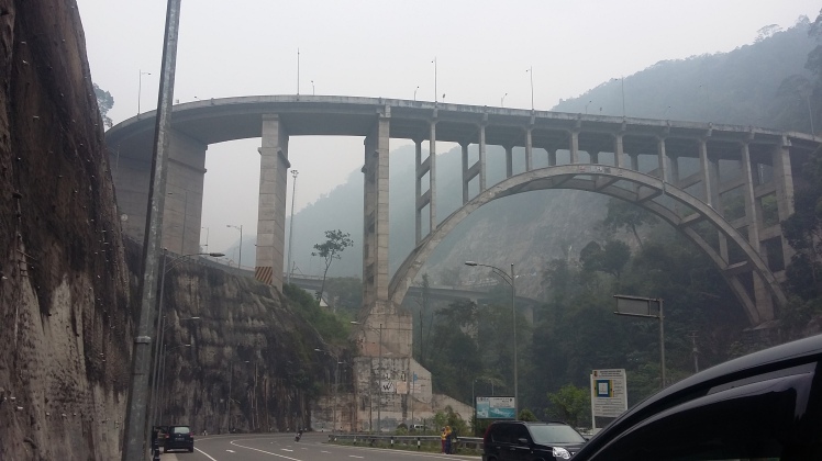 Jembatan Kelok Sembilan.jpg